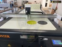 MÁY CNC CẮT DA VẢI 1 ĐẦU (bàn hút chân không) IRONTEK | Đại Phúc Vinh CNC 9906